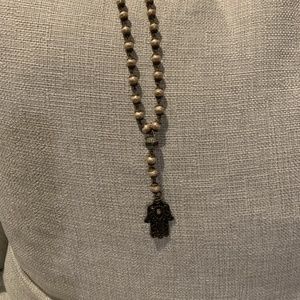 Bohemian pearl chain necklace for protection